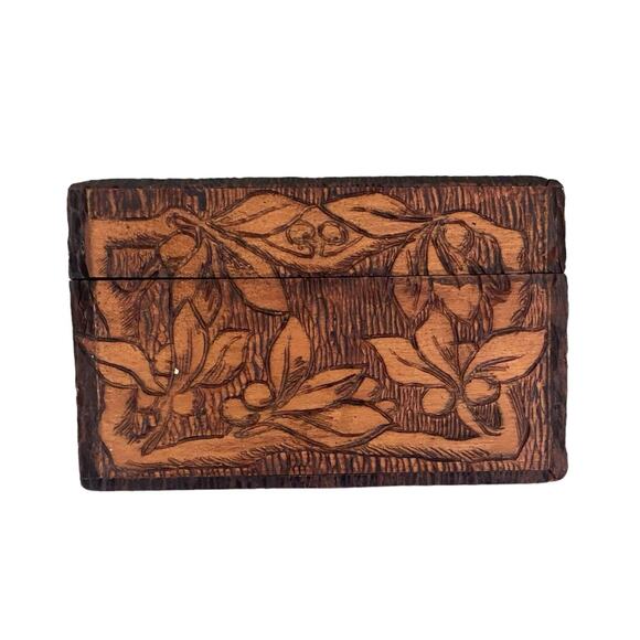 Pyrography Burnt Wood Dresser Glove Box Art Nouveau Beautiful Woman Antique VTG - Picture 6 of 9